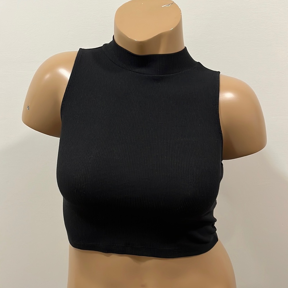 Ladies stretchy top